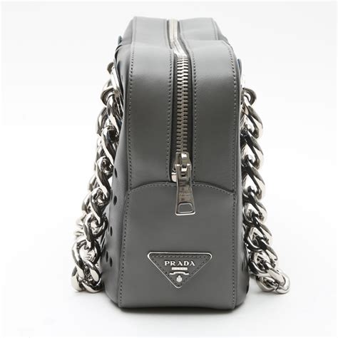 borsa prada bauletto|borsetta prada nera.